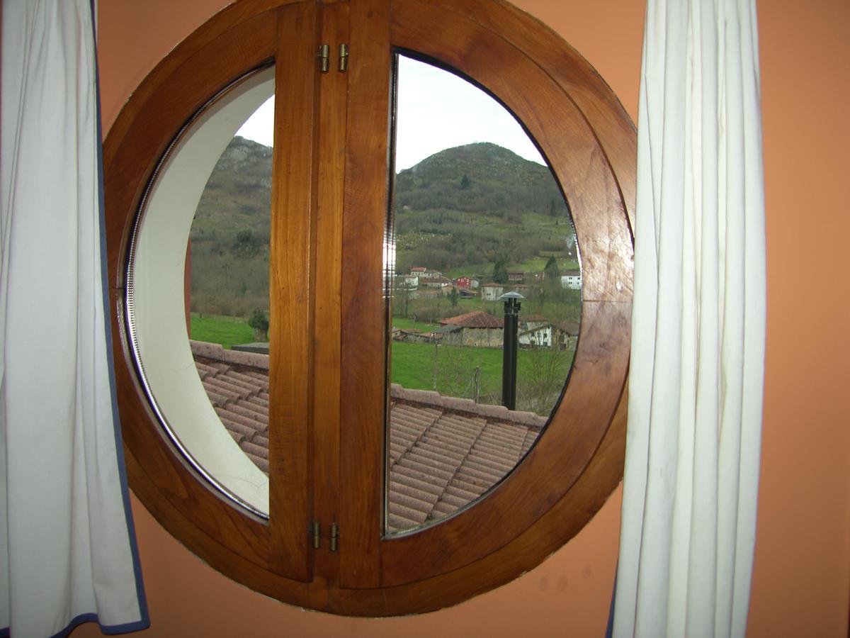 Posada El Pareon Sirviella Extérieur photo